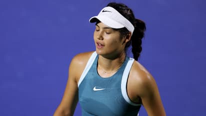 മത്സരത്തിനിടെ ശല്യം ചെയ്തു, അനുവാദമില്ലാതെ ചിത്രമെടുത്തു; എമ്മാ റഡുകാനുവിന്‍റെ പരാതിയിൽ ടൂറിസ്റ്റ് പിടിയിൽ 