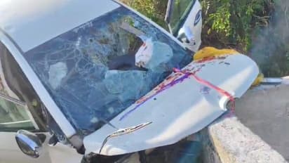 ತುಮಕೂರು ಜೆಡಿಎಸ್ ಮುಖಂಡನ ಕಾರು ಅಪಘಾತ: ಮಹಿಳೆ ಸಾವು, ಇಬ್ಬರಿಗೆ ಗಂಭೀರ ಗಾಯ!