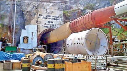 పాతికేళ్లయినా SLBC ఎందుకు పూర్తి కాలేదు.? అసలు దీని చరిత్ర ఏంటి.? సాకారామైతే లాభాలేంటి.? 