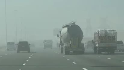 യുഎഇയിൽ ശക്തമായ പൊടിക്കാറ്റിന് സാധ്യത, ഓറഞ്ച്, യെല്ലോ അലർട്ടുകൾ പുറപ്പെടുവിച്ചു 