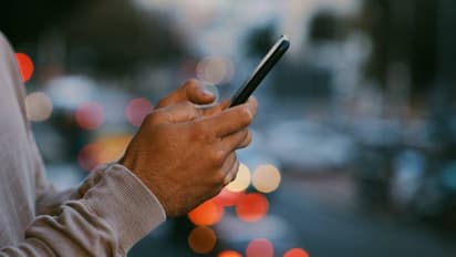 ഡെൽഹി പൊലീസിനോട് യുവാവിന്റെ വിചിത്രമായ സഹായാഭ്യർത്ഥന, മറുപടി കണ്ട് പൊട്ടിച്ചിരിച്ച് നെറ്റിസൺസ്