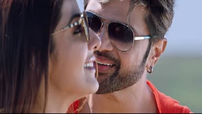 ಕನ್ನಡಿ ಮುಂದೆ ನಾಲ್ಕು ಗಂಟೆ ನಿಲ್ಲುವ ಹೀರೋ! ಪತ್ನಿಯಿಂದ ಬಯಲಾಯ್ತು ಸತ್ಯ!