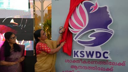 തൊഴില് ചെയ്യുക മാത്രമല്ല കൂടുതല് സ്ത്രീകള് തൊഴില് ദാതാക്കളായി മാറേണ്ടതുണ്ടെന്ന് മന്ത്രി വീണാ ജോര്ജ്