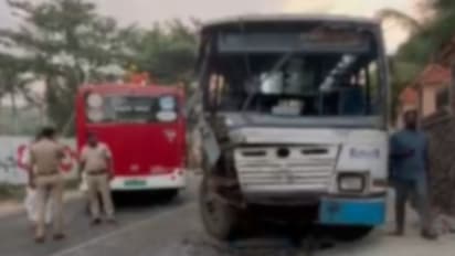 വിഴിഞ്ഞത്ത് കെഎസ്ആ‌ർടിസി ബസുകൾ കൂട്ടിയിടിച്ച് അപകടം: നിരവധി പേർക്ക് പരുക്ക്