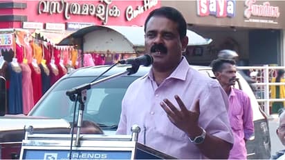 വെടിവെച്ചു കൊല്ലുന്ന കാട്ടുപന്നികളെ കുഴിച്ചിടാതെ ജനങ്ങൾക്ക് കഴിക്കാൻ നൽകണം; സിപിഐ നേതാവ് പൊറ്റശ്ശേരി മണികണ്ഠൻ