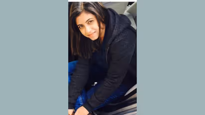 നീലം കോമയിൽ തന്നെ, തലയ്ക്കും നെഞ്ചിനും ഗുരുതര പരിക്ക്; അമേരിക്കയിൽ മകളുടെ അടുത്തെത്താന്‍ വിസ കിട്ടാതെ പിതാവ്