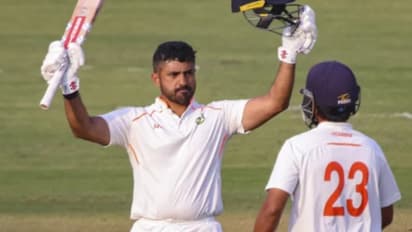 അഴിയാകുരുക്കായി മലയാളി താരം! കരുണ് നായരെ തളയ്ക്കാനാവാതെ കേരളം; വിദര്ഭ ഡ്രൈവിംഗ് സീറ്റില്