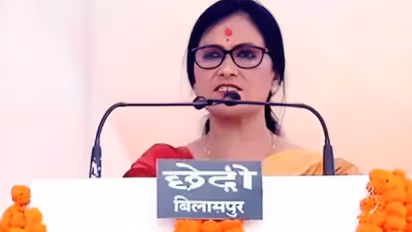Bilaspur Mayor mistakenly vows to uphold 'Communalism' in major blunder at oath event (WATCH)