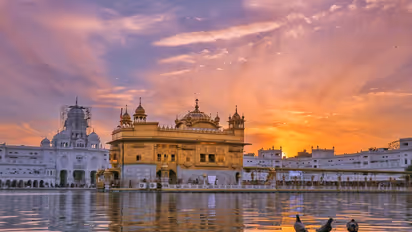 World's Largest Free Kitchen: Golden Temple's Langar