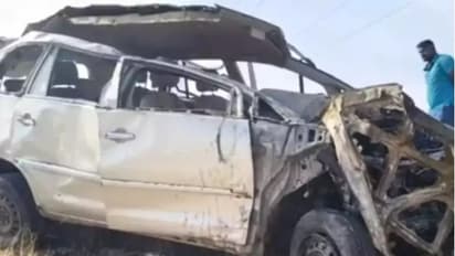 രാത്രി അതിവേഗ പാതയിലൂടെ വിപരീത ദിശയിൽ ബൈക്കോടിച്ചു; രക്ഷിക്കാൻ ശ്രമിക്കവെ അപകടം, നാല് പേർക്ക് ദാരുണാന്ത്യം