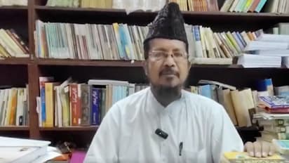 abu asim azmi statement controversy maulana shahabuddin supports aurangzeb debate bareilly