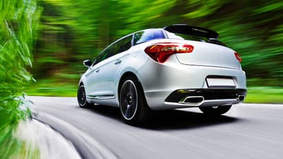 UAE Traffic Report: Sudden swerving, distractions top causes of road accidents