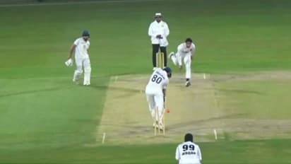 ഹാട്രിക്ക് അടക്കം 3 പന്തില് വീണത് 4 വിക്കറ്റ്; പാകിസ്ഥാന് പ്രസിഡന്റ്സ് ട്രോഫി ഫൈനലില് നാടകീയ രംഗങ്ങൾ