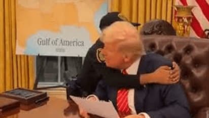 13-year-old US Secret Service agent's "Big Hug" for Donald Trump at Oval office (WATCH)