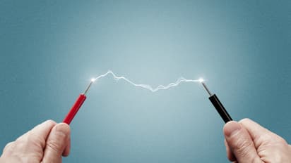 ആണവ മാലിന്യത്തിൽ നിന്ന് വൈദ്യുതി; വര്ഷങ്ങളോളം ചാര്ജ് തീരാത്ത ബാറ്ററി വികസിപ്പിച്ചു