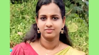 മലയാളി യുവതി ദുബൈയിലെ താമസസ്ഥലത്ത് ആത്മഹത്യ ചെയ്ത നിലയില്