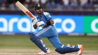 Virat Kohli: విరాట్ కోహ్లీ.. భారత జట్టులో ఎప్పటికీ కింగే !