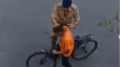 പ്രധാനമന്ത്രിയുടെ വാഹനവ്യൂഹത്തിന്റെ റിഹേഴ്സലിനിടെ  സൈക്കിളോടിച്ചു; 17കാരന്റെ മുടിപിടിച്ച് വലിച്ച് പൊലീസുകാരന്‍