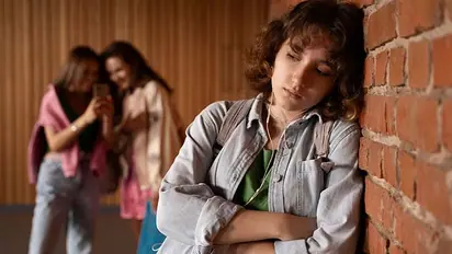 Friendship red flags: Cunning to jealous;10 types of toxic friends you will regret having