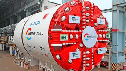 650 டன் எடை! தமிழ்நாடு டூ கொல்கத்தா 1,600 கிமீ பயணம்! நாட்டின் மிகப்பெரிய துளையிடும் இயந்திரம்!