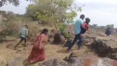 ಅಳುತ್ತಾ, ಕಿರುಚಾಡಿದ್ರೂ ಬಿಡದ ಪಾಪಿಗಳು, 14 ವರ್ಷದ ಬಾಲಕಿ ಹೊತ್ತೊಯ್ದ ಮದುವೆ !