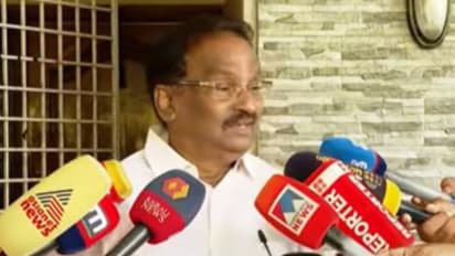 പത്മകുമാറിന് മറുപടിയുമായി എകെ ബാലൻ; കമ്മ്യൂണിസ്റ്റുകാര്‍ പടിയിറങ്ങില്ല, കേഡർമാരെ നോക്കി പ്രാമുഖ്യം നൽകുന്നു 