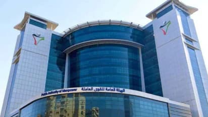 തൊഴിലാളികൾക്ക് എല്ലാ മാസവും ഏഴാം തീയതിക്കുള്ളിൽ ശമ്പളം നൽകണം; മുന്നറിയിപ്പുമായി കുവൈത്ത് മാൻപവർ അതോറിറ്റി