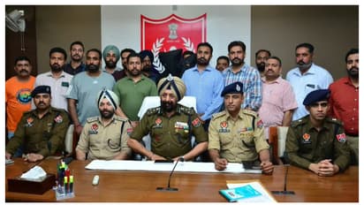 പണമുണ്ടാക്കാൻ എളുപ്പവഴി, കുട്ടിയെ തട്ടിക്കൊണ്ടുപോയി 1 കോടി ആവശ്യപ്പെട്ടു; ഏറ്റുമുട്ടലിൽ  പ്രതി കൊല്ലപ്പെട്ടു