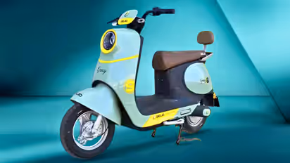 லைசென்ஸ் தேவையில்லை; புதிய மின்சார ஸ்கூட்டர் விலை ரூ.49,500 மட்டுமே