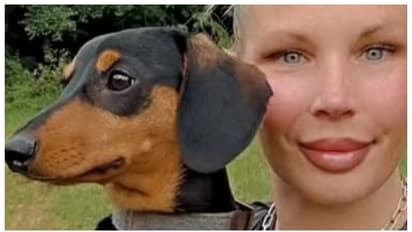 വീട്ടിനുള്ളില് വളർത്തുനായ്ക്കൾ ഭക്ഷിച്ച നിലയില് യുവതിയുടെ മൃതദേഹം; കണ്ടെത്തിയത് മരിച്ച് ഒരു മാസത്തിന് ശേഷം