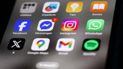 FBI warns iPhone and Android users over ‘smishing’ text scam. Here's how to remain safe