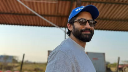 ஹனிமூனுக்கு சென்ற இடத்தில் சாகசம் செய்யும் நாக சைதன்யா சோபிதா துலிபாலா ஜோடி!