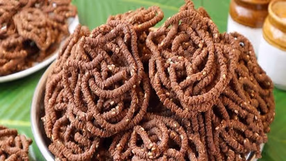 ஆரோக்கியமான ராகி மிலெட் முறுக்கு 