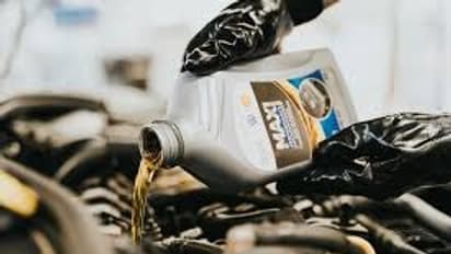 Engine Oil  Tips: బైక్‌లో ఇంజిన్ ఆయిల్‌ టైంకి మార్చకపోతే ఎంత డేంజరో తెలుసా? 