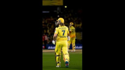 'தல' தோனி தரிசனம் பார்த்த 30.5 கோடி பேர்! ரசிகர்களால் குலுங்கிய சேப்பாக்கம் மைதானம்! 