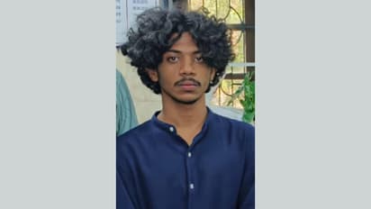 ഐലൻഡ് എക്സ്പ്രസിലെ യാത്രക്കാരൻ, രാസലഹരിയുമായി കോയമ്പത്തൂർ റെയിൽവേ സ്റ്റേഷനിൽ മലയാളി യുവാവ് പിടിയിൽ