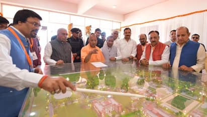 ಮಾ ಶಾಕುಂಭರಿ ವಿವಿ ಭೇಟಿ ನೀಡಿ ನಿರ್ಮಾಣ ಕಾರ್ಯ ಪರಿಶೀಲಿಸಿದ ಸಿಎಂ ಯೋಗಿ