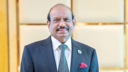 ദുബായ് ഭരണാധികാരി പ്രഖ്യാപിച്ച ഫാദേഴ്സ് എൻഡോവ്മെൻറ് പദ്ധതിയിലേക്ക് 47.50 കോടി രൂപ നൽകി എം.എ യൂസഫലി