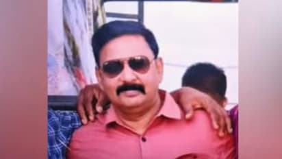 സഹായിയുടെ ഗൂഗിൾ പേ വഴി കൈക്കൂലി വാങ്ങി; തൊടുപുഴയിൽ പൊലീസ് ഉദ്യോഗസ്ഥൻ വിജിലൻസ് പിടിയിൽ