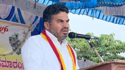 ಗೃಹಲಕ್ಷ್ಮೀ ಹಣ 4 ಸಾವಿರಕ್ಕೆ ಏರಿಕೆ ಮಾಡುತ್ತೇವೆ ಎಂದ ಶಾಸಕ ಕುಣಿಗಲ್ ರಂಗನಾಥ್‌!