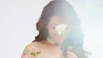 ಹಾರ್ಮೋನ್ ಇಂಜೆಕ್ಷನ್‌ ಗಾಸಿಪ್‌ ಸುತ್ಕೊಂಡ ಈ ಬಾಲ ನಟಿ 16 ವರ್ಷಕ್ಕೇ ಸ್ಟಾರ್ ಹೀರೋಯಿನ್!.. ಗೆಸ್ ಮಾಡ್ತೀರಾ?