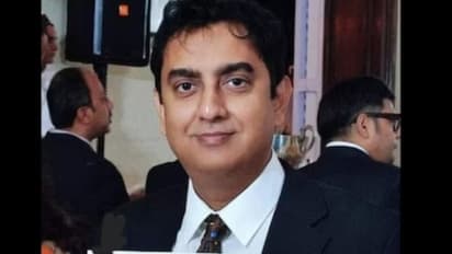 ഐടി ജീവനക്കാരനെ ഓഫീസ് കെട്ടിടത്തിൽ നിന്ന് വീണ് മരിച്ച നിലയിൽ കണ്ടെത്തി; ആത്മഹത്യയെന്ന് സംശയിക്കുന്നതായി പൊലീസ്