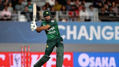 വെടിക്കെട്ട് സെഞ്ചുറിയുമായി ഹസൻ നവാസ്; മൂന്നാം ടി20യില്‍ ന്യൂസിലന്‍ഡിനെ തകര്‍ത്ത് പാകിസ്ഥാന്‍