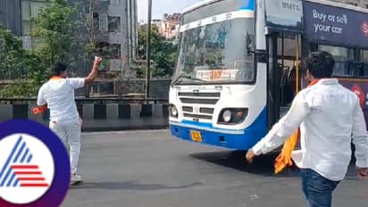 ಕರ್ನಾಟಕ ಬಂದ್: ಎಂದಿನಂತೆ ಸರ್ಕಾರಿ ಸೇವೆ,  ಮಧ್ಯಾಹ್ನವಾದ್ರೂ ಚಿತ್ರಮಂದಿರದತ್ತ ಸುಳಿಯದ ಜನ! ಉಬರ್ ಚಾಲಕ ಹೇಳಿದ್ದೇನು?