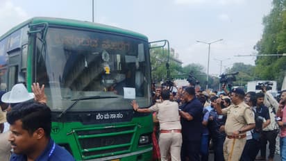 கர்நாடகாவில் பந்த்! பெங்களூருவில் பேரணி நடந்ததிய 50 பேர் கைது!