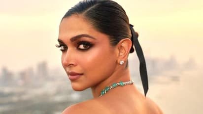 அழகால் ரசிகர்கள் மனதை கொள்ளை கொண்ட டாப் 10 பாலிவுட் நடிகைகள்!