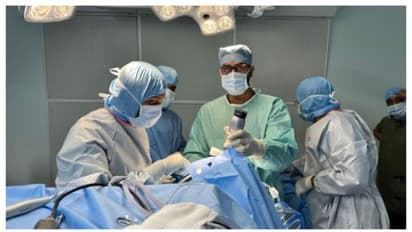 ഇന്ത്യയിലെ ആദ്യത്തെ വയർലെസ് ആർത്രോസ്കോപ്പി നടത്തി വിപിഎസ് ലേക്ഷോർ