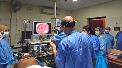 കഴിച്ച ഭക്ഷണം വായില്‍ തിരികെ തികട്ടി വരും, ഒന്നും തിന്നാൻ പറ്റാത്ത അവസ്ഥ; മെഡിക്കല്‍ കോളേജിൽ വിദഗ്ധ ചികിത്സ