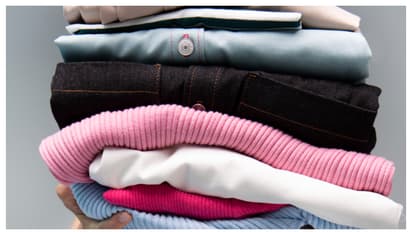 ഈ വസ്ത്രങ്ങൾ ചൂട് വെള്ളത്തിൽ കഴുകാൻ പാടില്ല; കാര്യം ഇതാണ്