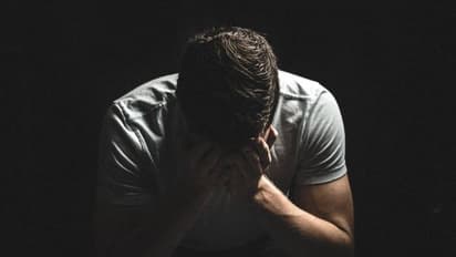 അന്ന് സ്വന്തം സഹോദരനെ ചതിച്ചു, ആരും അറിഞ്ഞില്ല, ഇപ്പോൾ കുറ്റബോധം താങ്ങാനാവുന്നില്ല, യുവാവിന്റെ കുറിപ്പ്